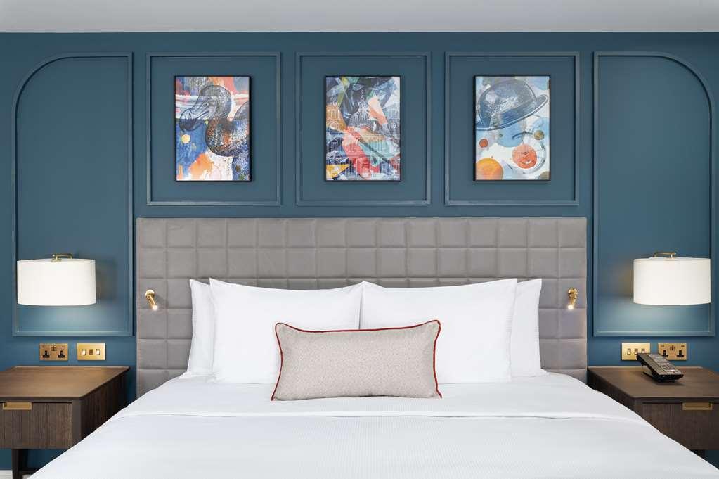 Lost Property St Pauls London, Curio Collection By Hilton Cameră foto